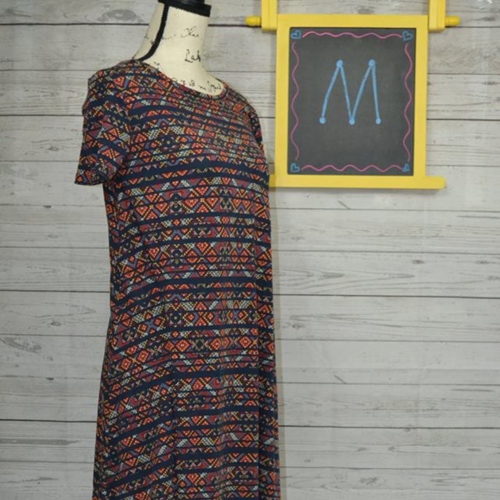 LuLaRoe Medium Carly